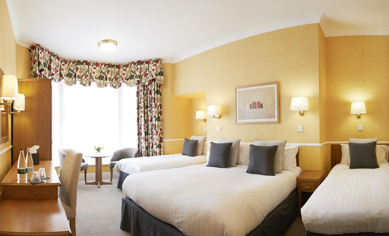 Riviera Town House Hotel Scarborough Exterior photo