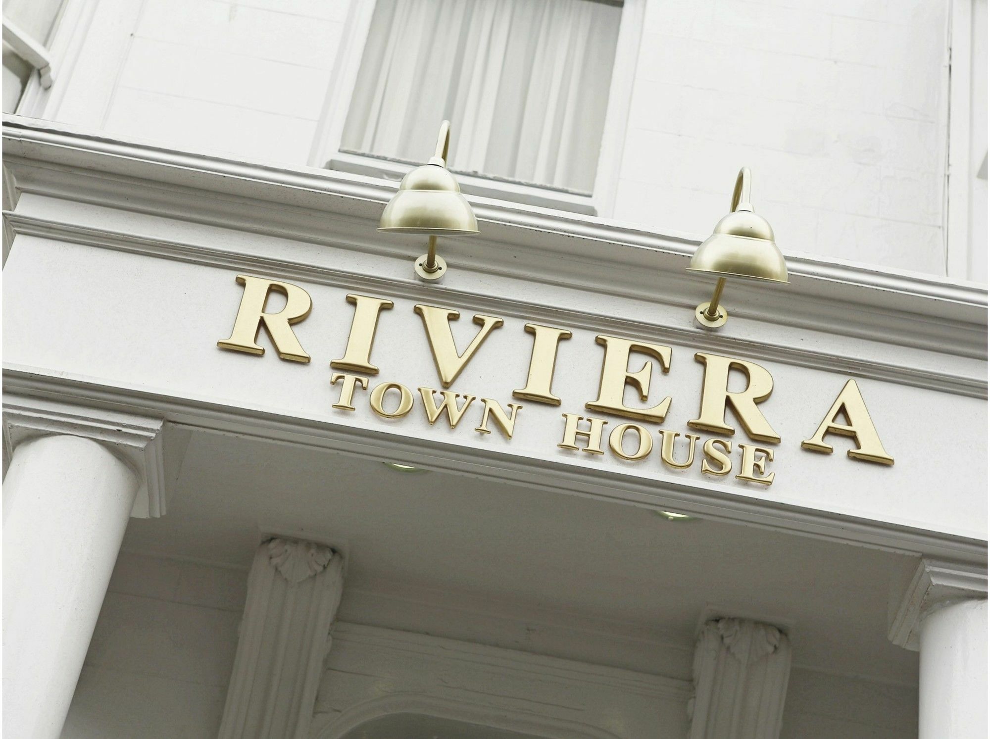 Riviera Town House Hotel Scarborough Exterior photo